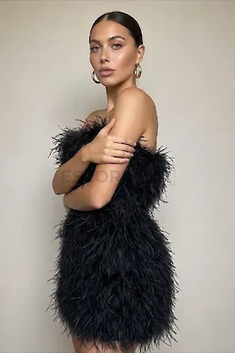 Darina - picture 1 of 5