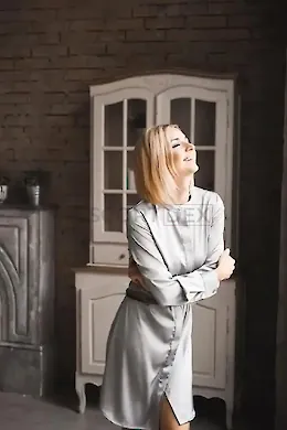 megan - picture 1 of 3