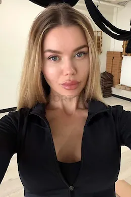 Elena - picture 1 of 9