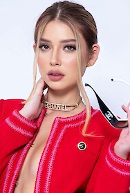 Penelope available in London