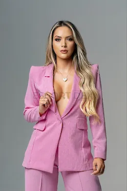 Rocky - picture 1 of 6