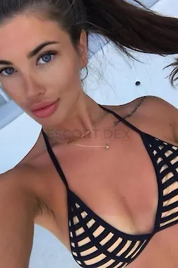 Alice - picture 1 of 5