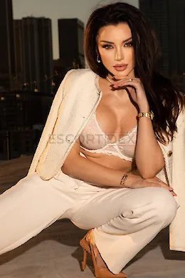 Kathy - picture 6 of 6