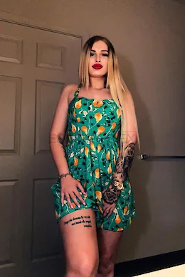 Amira - picture 1 of 7