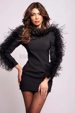 Lorna - picture 1 of 9