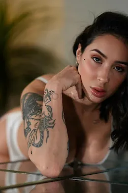 Adry - picture 39 of 6