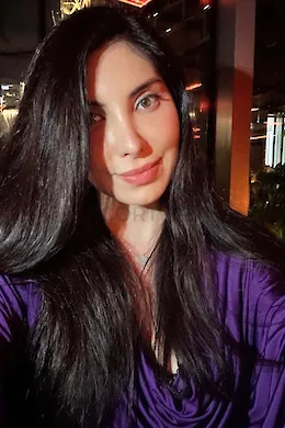 Liv - picture 1 of 9