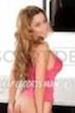 Becky - picture 1 of 6