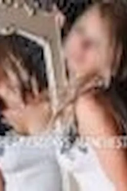 Foxy - picture 1 of 4