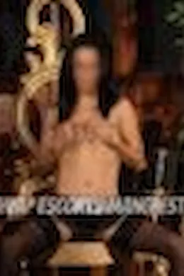 Jess - picture 1 of 4