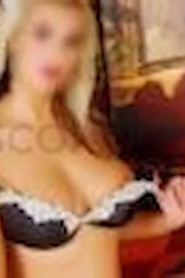 Vanessa - picture 1 of 4