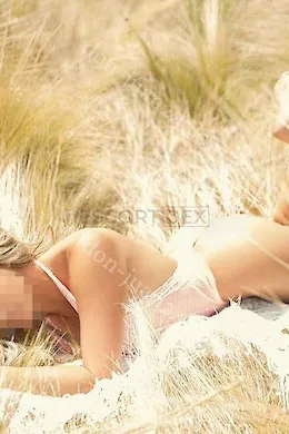 Daniela - picture 5 of 6