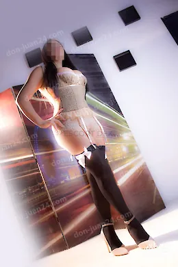 Kimberly - picture 2 of 6