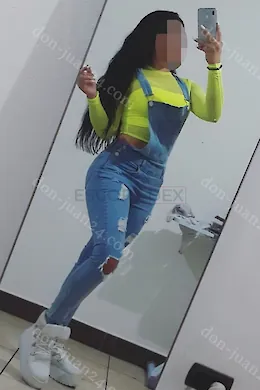 Yésica - picture 2 of 6