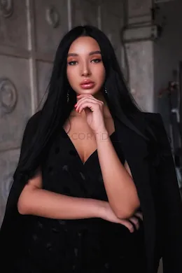 Valerie - picture 1 of 6