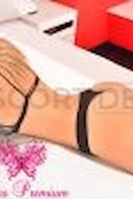 Gabriela - picture 1 of 6