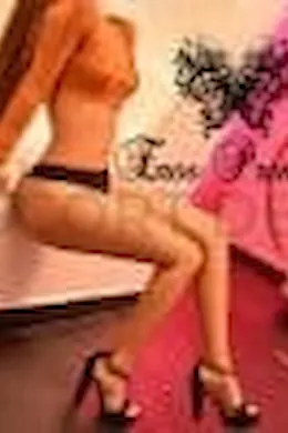 Juliana - picture 1 of 6