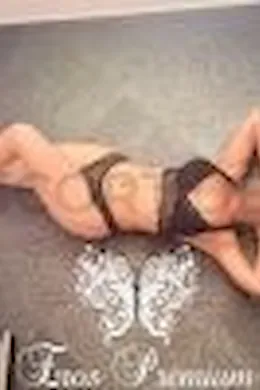 Catalina - picture 1 of 6