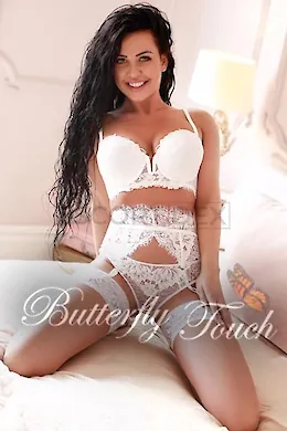 Melissa - picture 3 of 6