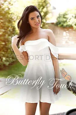 Joanna - picture 1 of 6