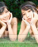 Sumi &amp; Suzu - picture 1 of 4