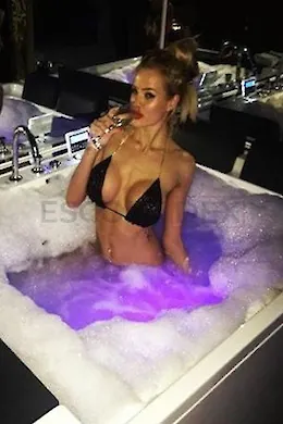 Sylvia - picture 1 of 4