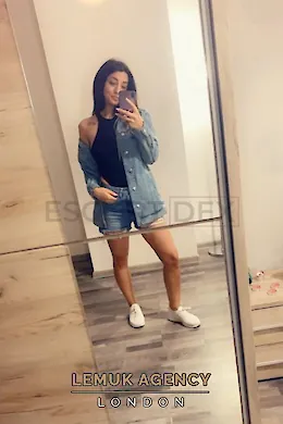 Ilona - picture 1568295410 of 4