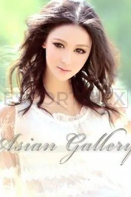 Karen - picture 1323001874 of 4