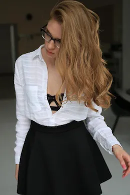 Carlotta - picture 1 of 7