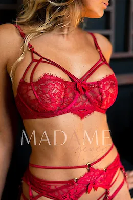 Megan - picture 1 of 5