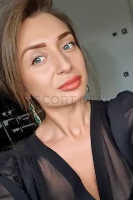 Bambi - picture 1 of 5