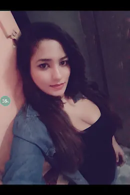 Ms Hina - picture 1 of 4