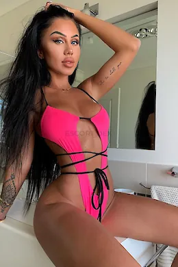 Sonya - picture 1 of 4