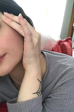 Lurinne - picture 1 of 5