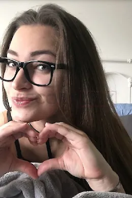 Silvia - picture 1 of 5