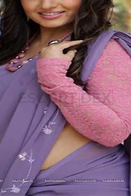 TANUSHREE - picture 1 of 4