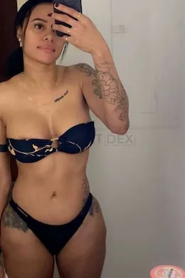 Melissa - picture 1 of 4