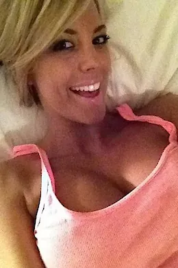 Doriane - picture 1 of 4