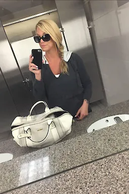 Jocelyne - picture 1 of 6