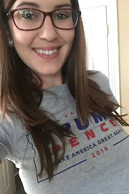 Linda - picture 1 of 3