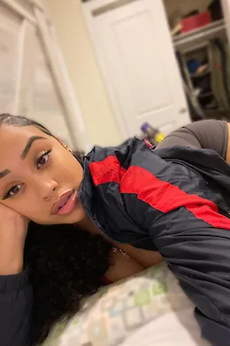 Ava - picture 1 of 5