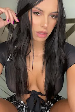 Louna - picture 1 of 3