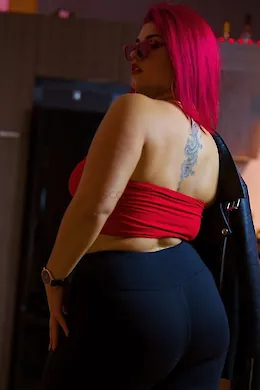 Eva - picture 1 of 6