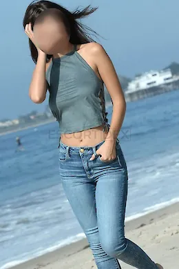 Sharee - picture 1 of 5